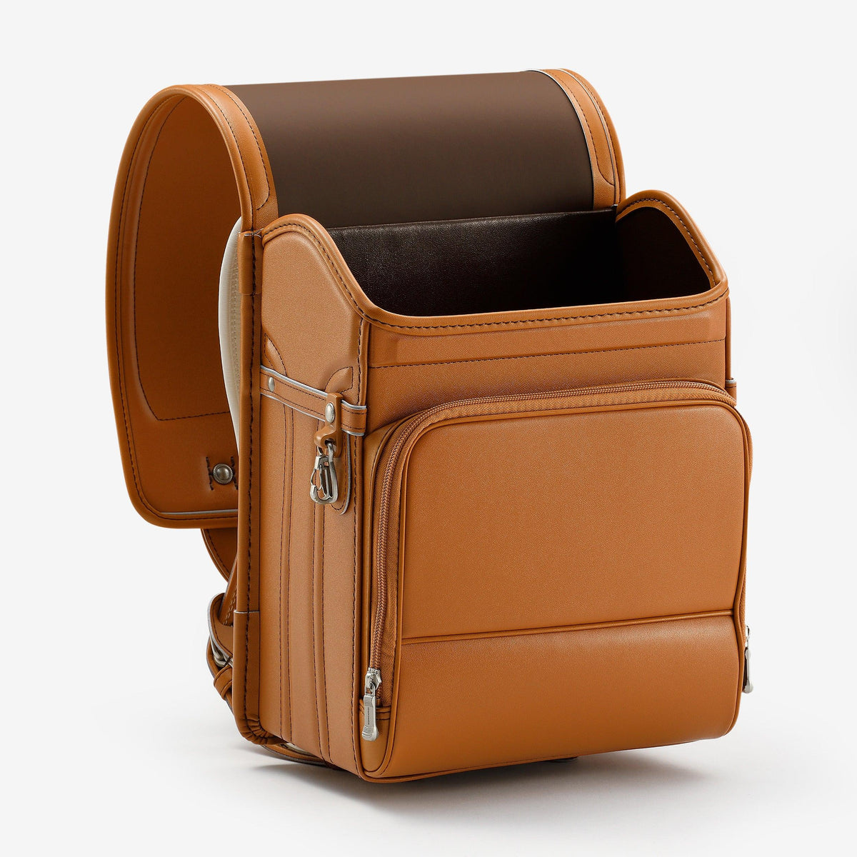 Bolca Randoseru – Leather by Murase Kabanko – brown Japanese randoseru backpack with open lid, showing spacious interior and zippered pocket