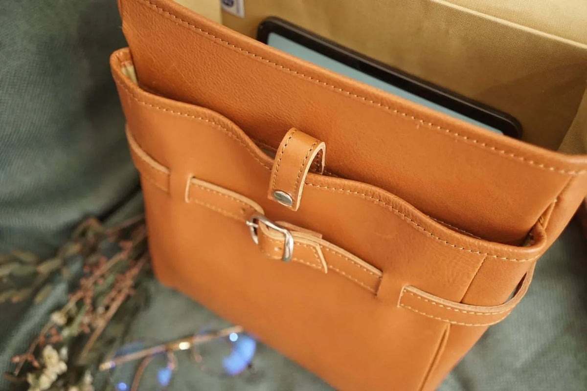 Sofurilla Adult Randoseru by Murase Kabanko – close-up of tan leather Japanese Randoseru backpack with buckle and tablet in inner pocket